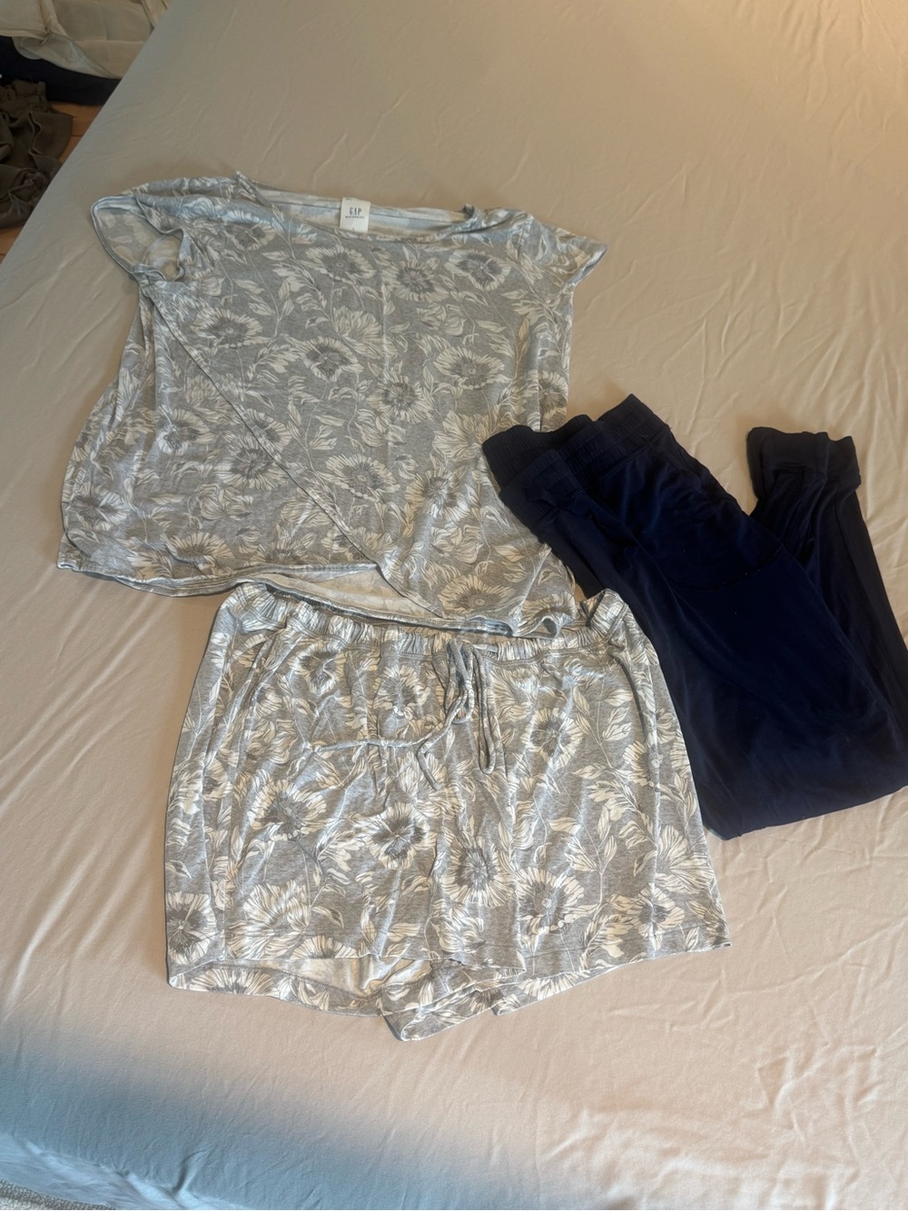 Maternity Gray Floral Short Pajama Set with Navy Joggers